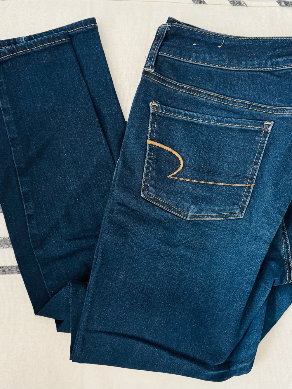 American Eagle Dark Blue Women’s Jeans – Classic Stretch Denim Jeggings